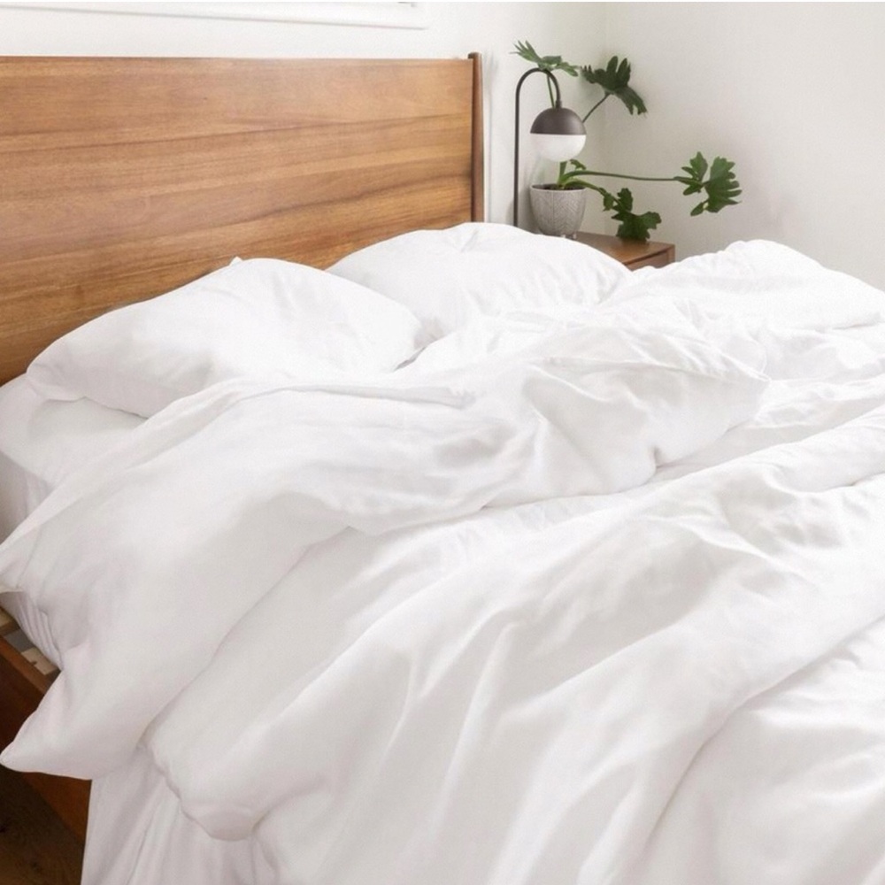 NEW Buffy Breeze Duvet Cover Full Queen White Eucalyptus Lyocell Comforter